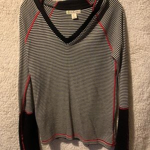 AKINI long- sleeve shirt